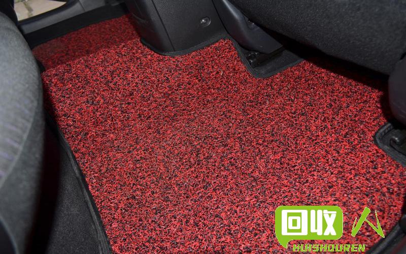 汽车内地毯脚料价格及应用领域解析 汽车内部地毯下脚料多少钱一吨