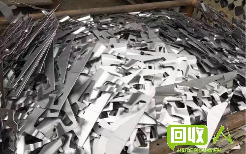 废旧铝板的回收价格及相关信息 铝板废料多少钱一公斤