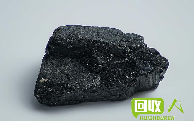 铁矿石价格一吨多少钱，2022年预测 好铁多少钱一吨